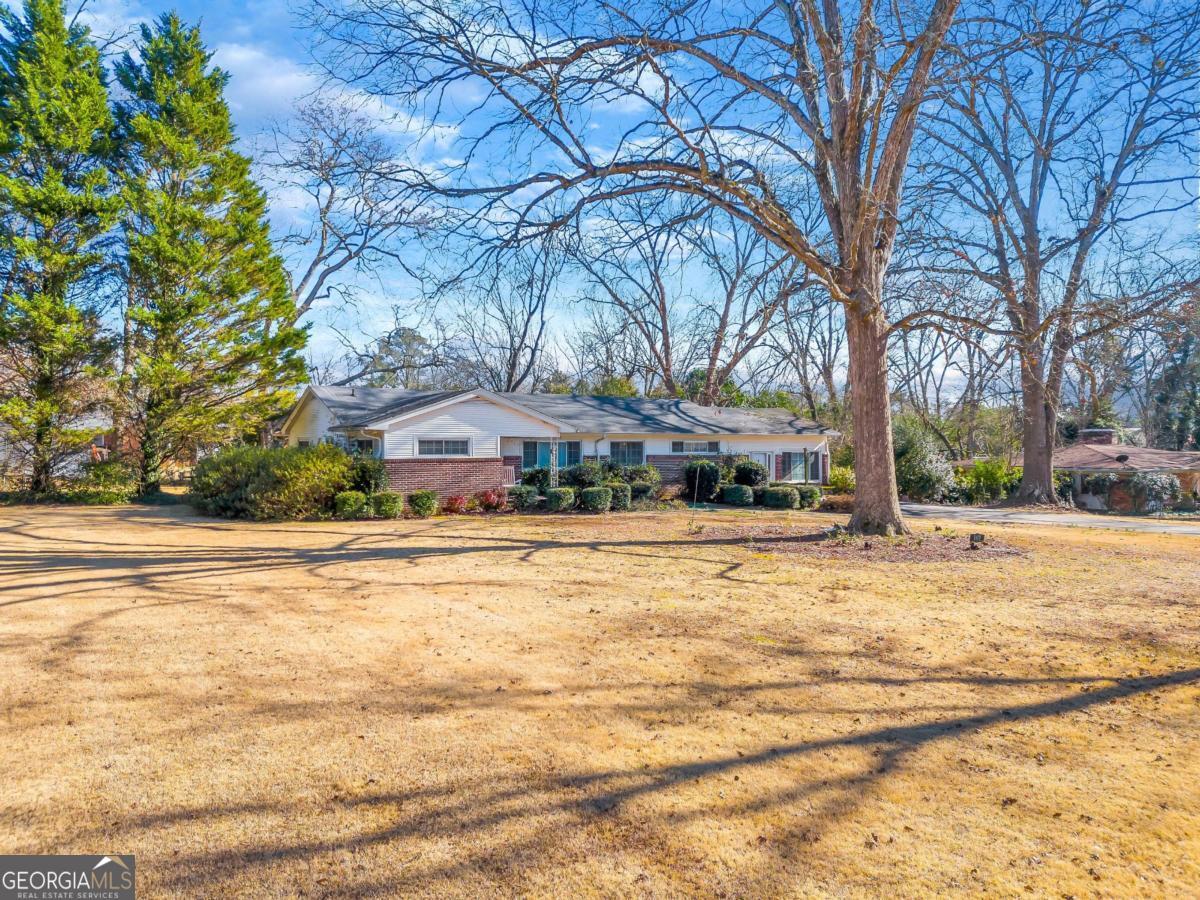 169 Brown Street Hartwell, GA 30643 - Photo 1 of 50