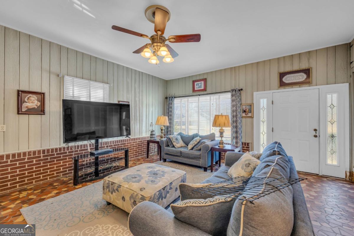 169 Brown Street Hartwell, GA 30643 - Photo 20 of 50