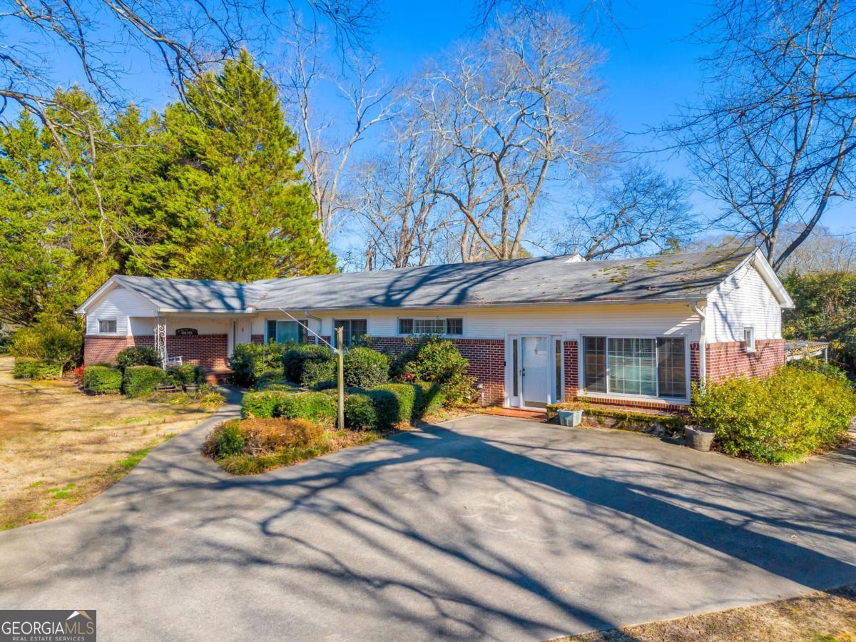 169 Brown Street Hartwell, GA 30643 - Photo 9 of 50