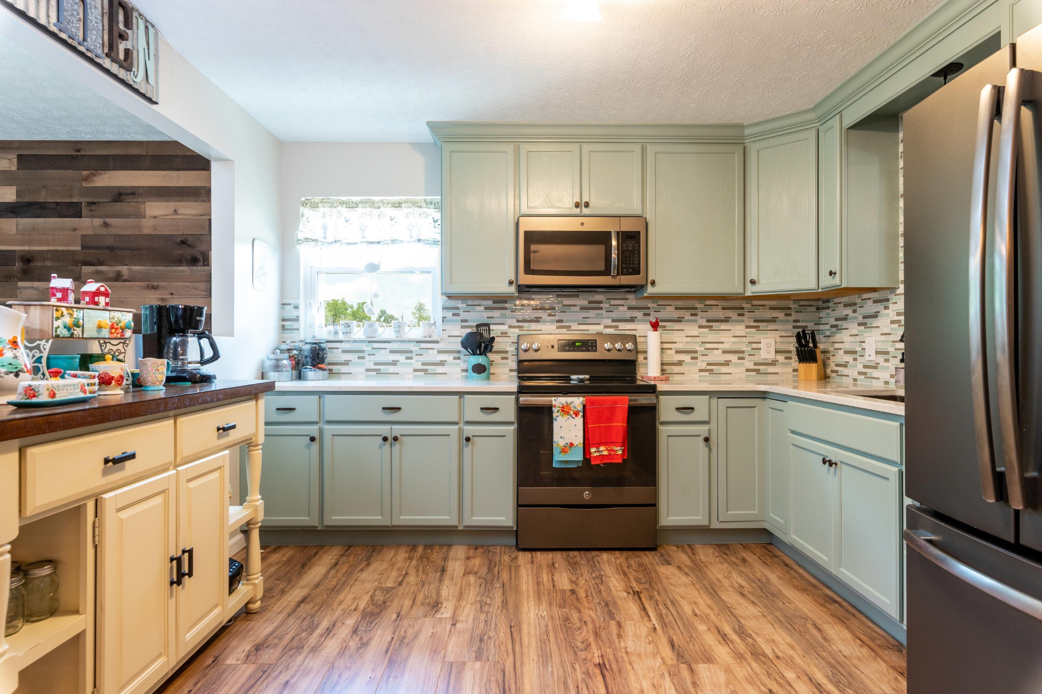 1666 Middlesettlements Road Maryville, TN 37801 - Photo 7 of 34 Gallery Image 7