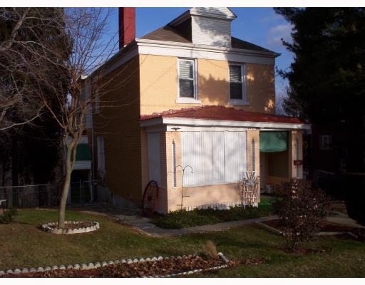 440 Dailey Road Brentwood, PA 15227 - Photo 1 of 7 Exterior Front.