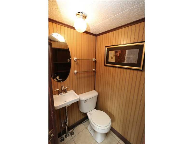 115 Stevenson Road Renfrew, PA 16053 - Photo 12 of 16 Partial Bath.
