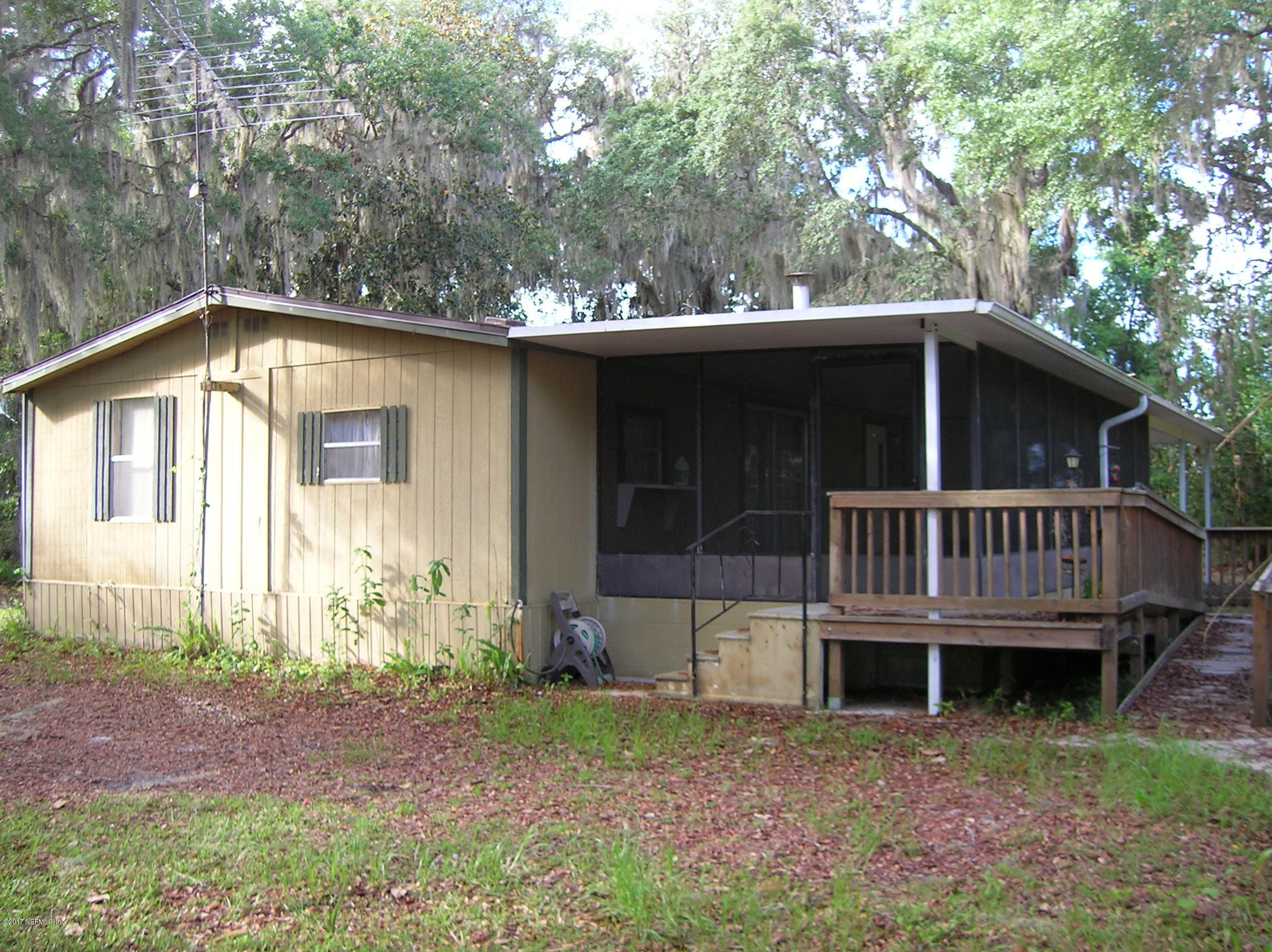 278 Union Camp Road Crescent City, FL 32112 - Photo 6 of 46 Side of Home