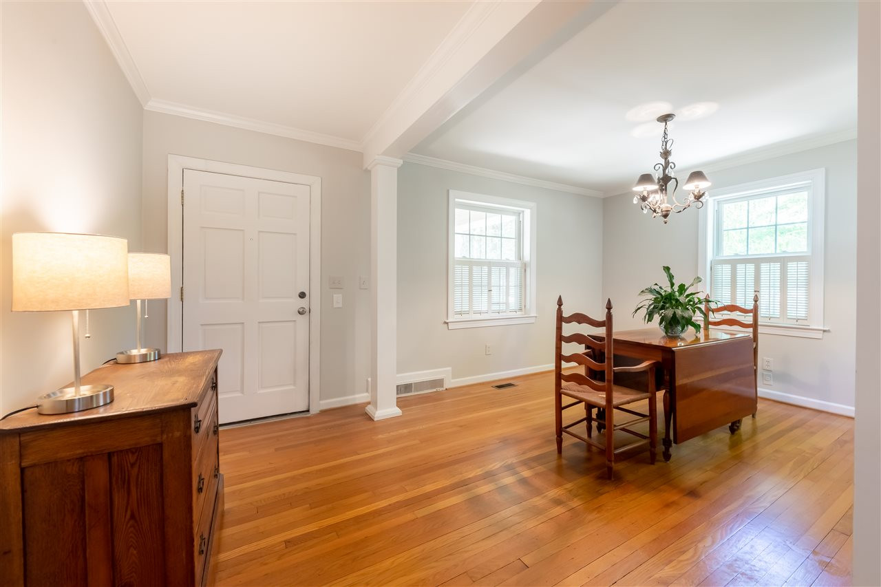 914 Canterbury Road Raleigh, NC 27607 - Photo 5 of 29 Photo 5
