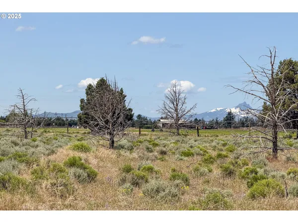 $385,900 | 0 Highway 20, Bend, OR 97703