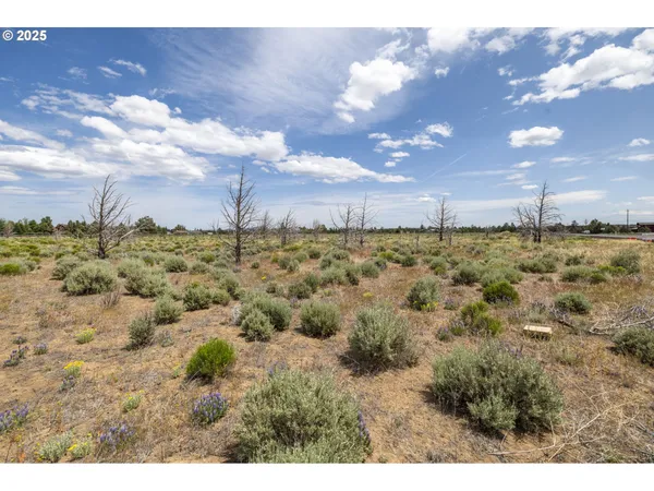 $385,900 | 0 Highway 20, Bend, OR 97703