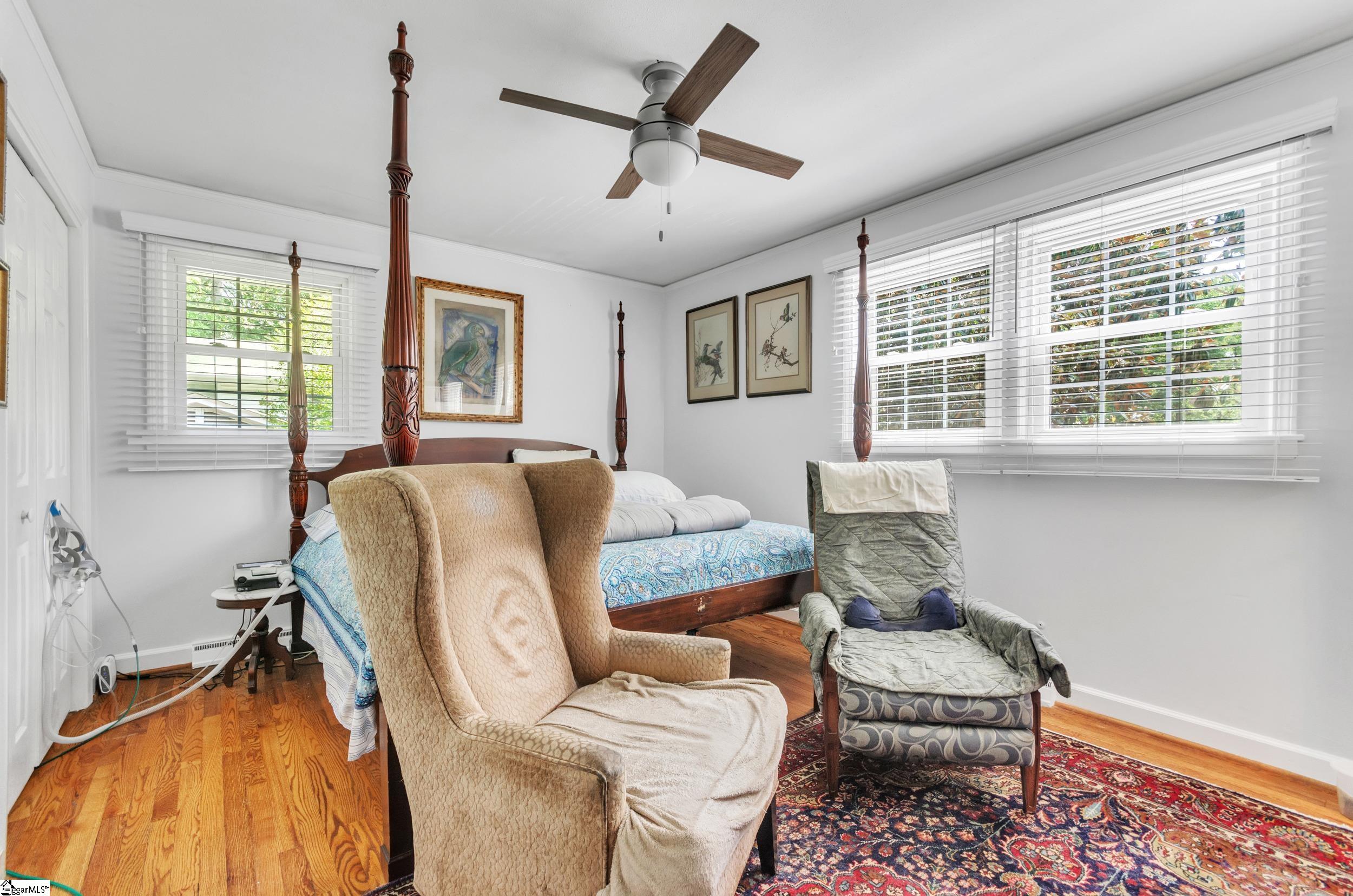 1009 Edwards Road Greenville, SC 29615 - Photo 2 of 36