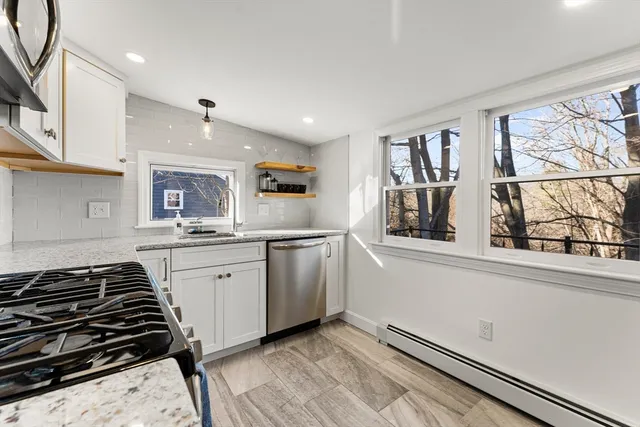 $619,000 | 475 Massachusetts Avenue, Unit B, Lexington, MA 02420