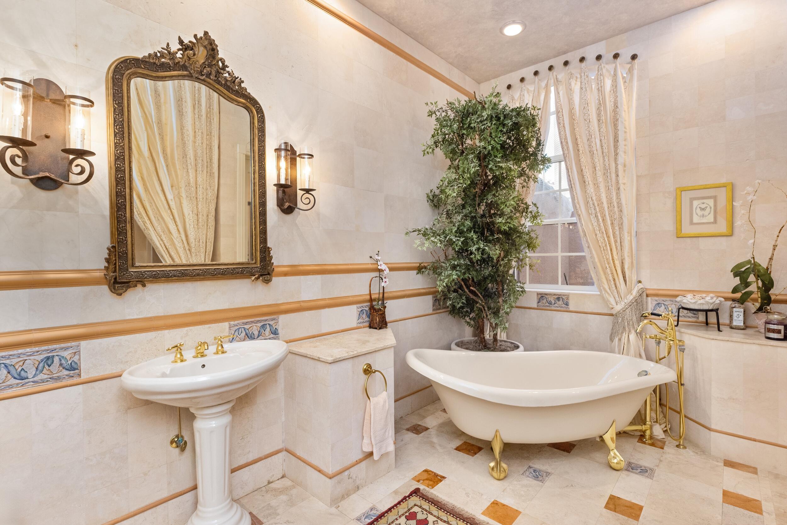 446 Addison Park Lane Boca Raton, FL 33432 - Photo 29 of 43 Primary bathroom