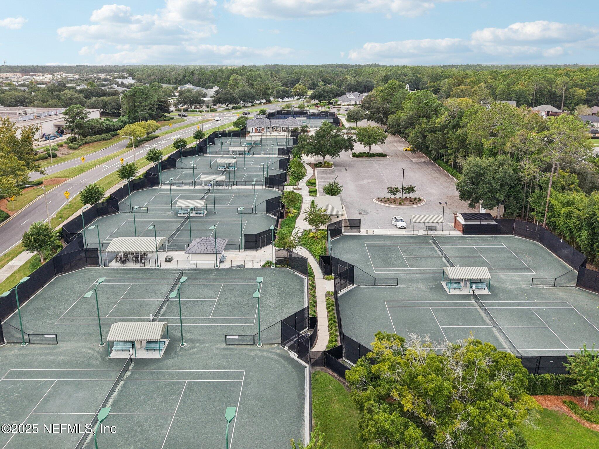 2300 Spring Hill Court Fleming Island, FL 32003 - Photo 40 of 45 a view of a city