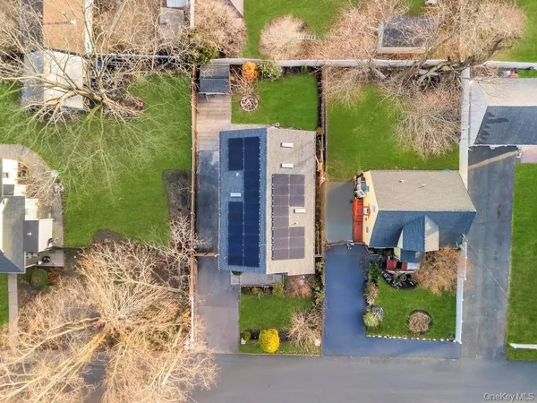 $799,000 | 69 East 8th Street, Huntington Station, NY 11746