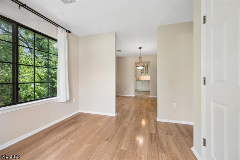 2902 Hemlock Place Bernards, NJ 07920 - Photo 21 of 41