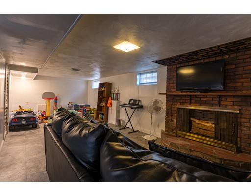 22 Belvidere Street Springfield, MA 01108 - Photo 17 of 21