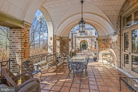 $5,499,000 | 745 Newtown Road, Villanova, PA 19085