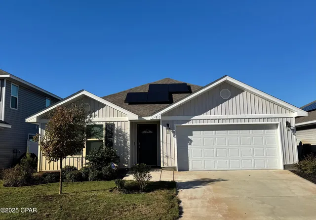 $2,400 | 537 Albert Meadow Lane, Callaway, FL 32404