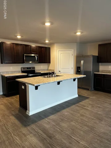 $2,400 | 537 Albert Meadow Lane, Callaway, FL 32404