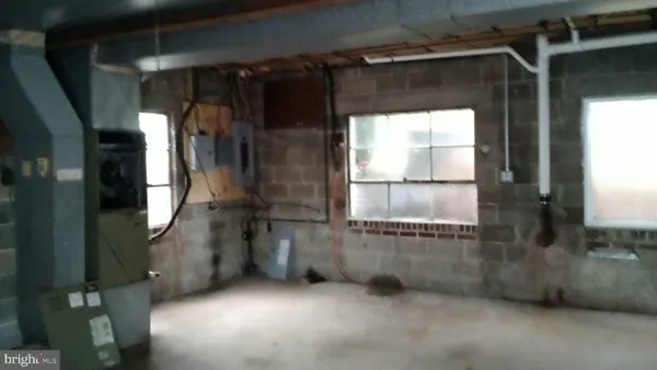 $369,900 | 601 Vincent Street, Spring City, PA 19475