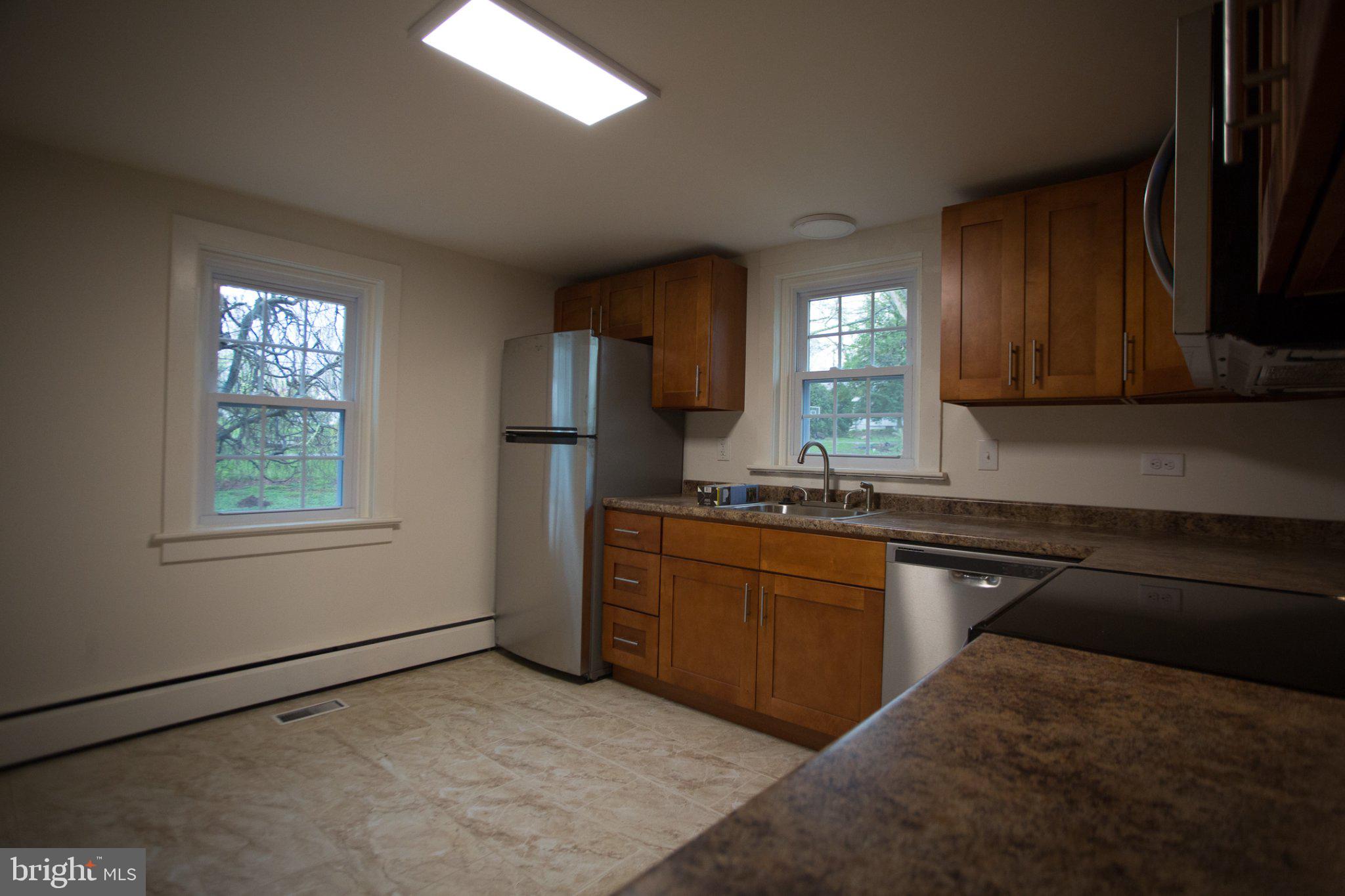 601 Vincent Street Spring City, PA 19475 - Photo 7 of 12