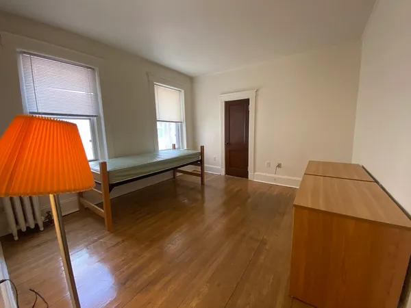 $2,400 | 327 Huntington Avenue, Unit 10, Boston, MA 02115