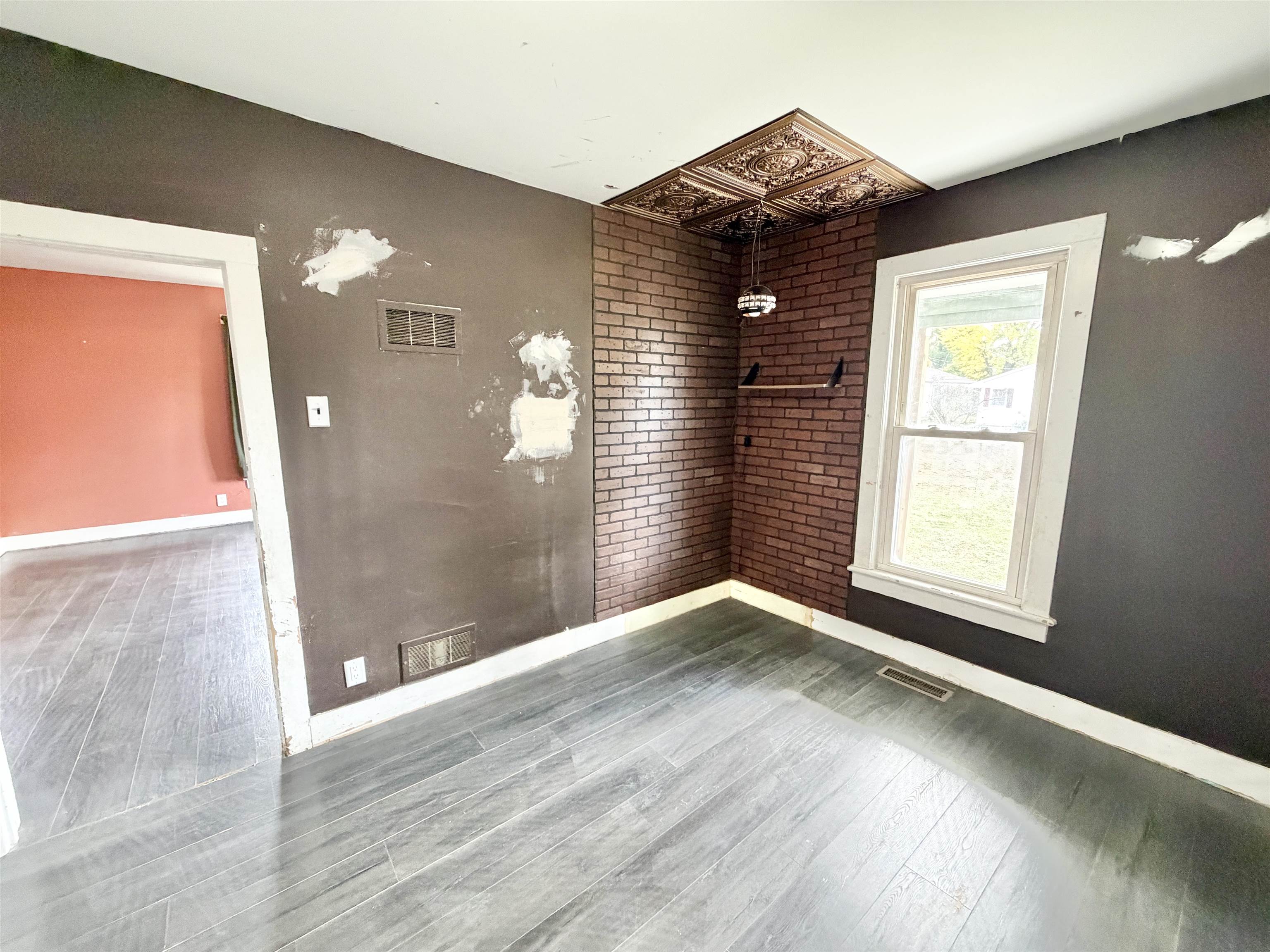 423 West 4th Street Byron, IL 61010 - Photo 12 of 31