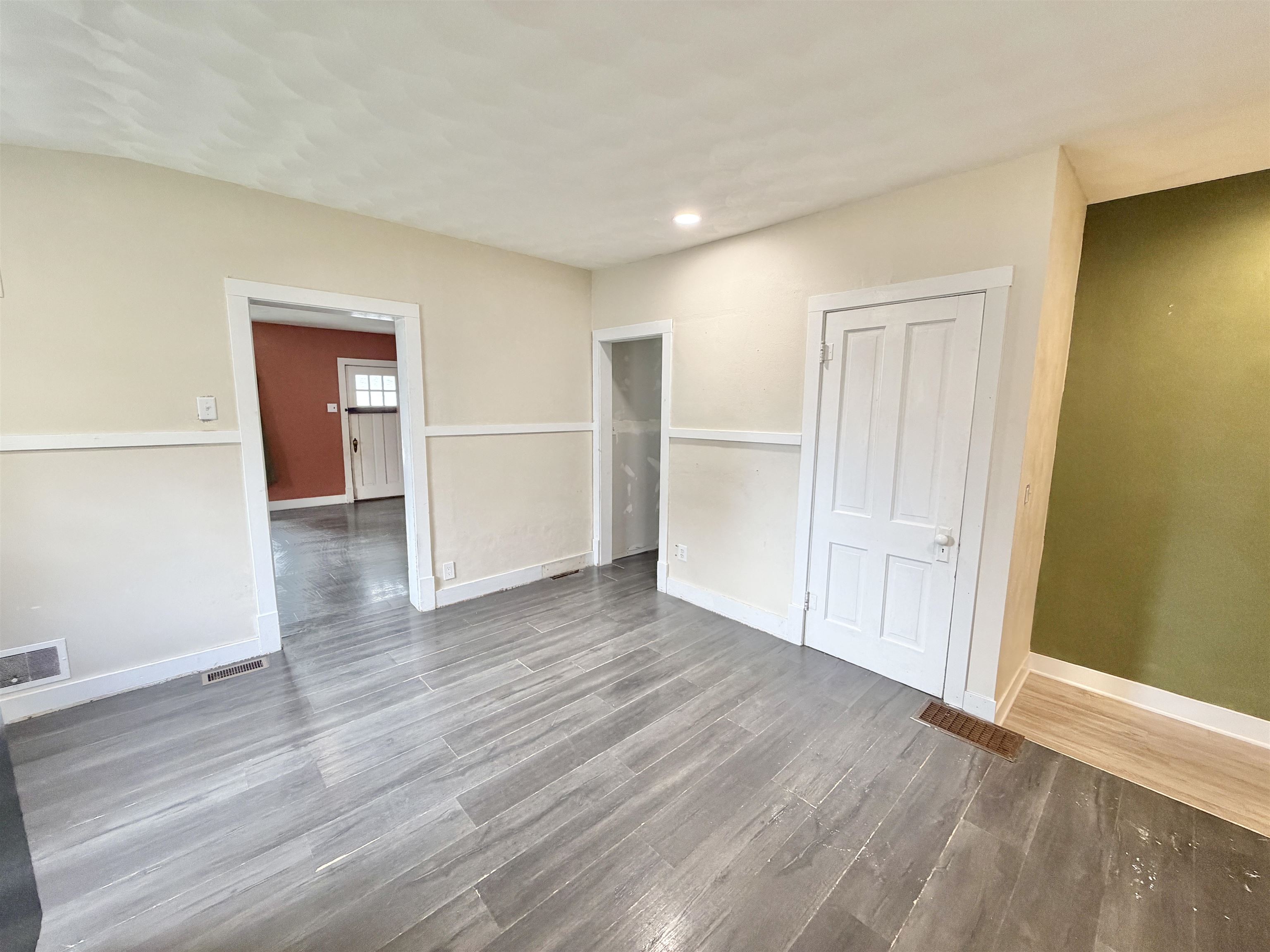 423 West 4th Street Byron, IL 61010 - Photo 10 of 31