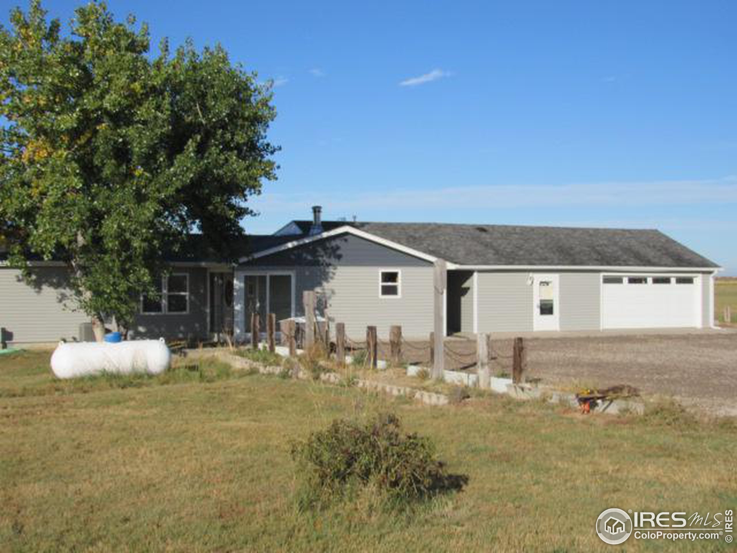 13251 County Road West Weldona, CO 80653 - Photo 4 of 15