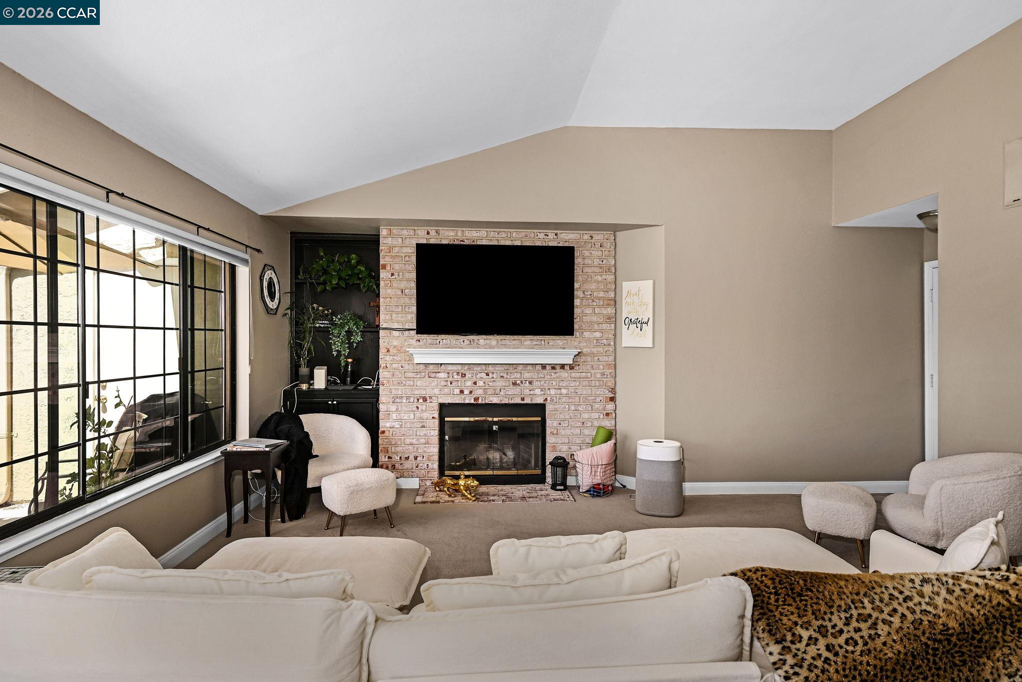 5012 Lakeview Drive, Unit 201 San Ramon, CA 94582 - Photo 3 of 27