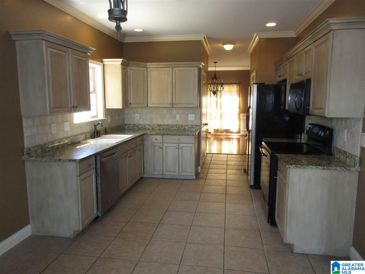 412 Conroy Circle Sterrett, AL 35147 - Photo 21 of 45