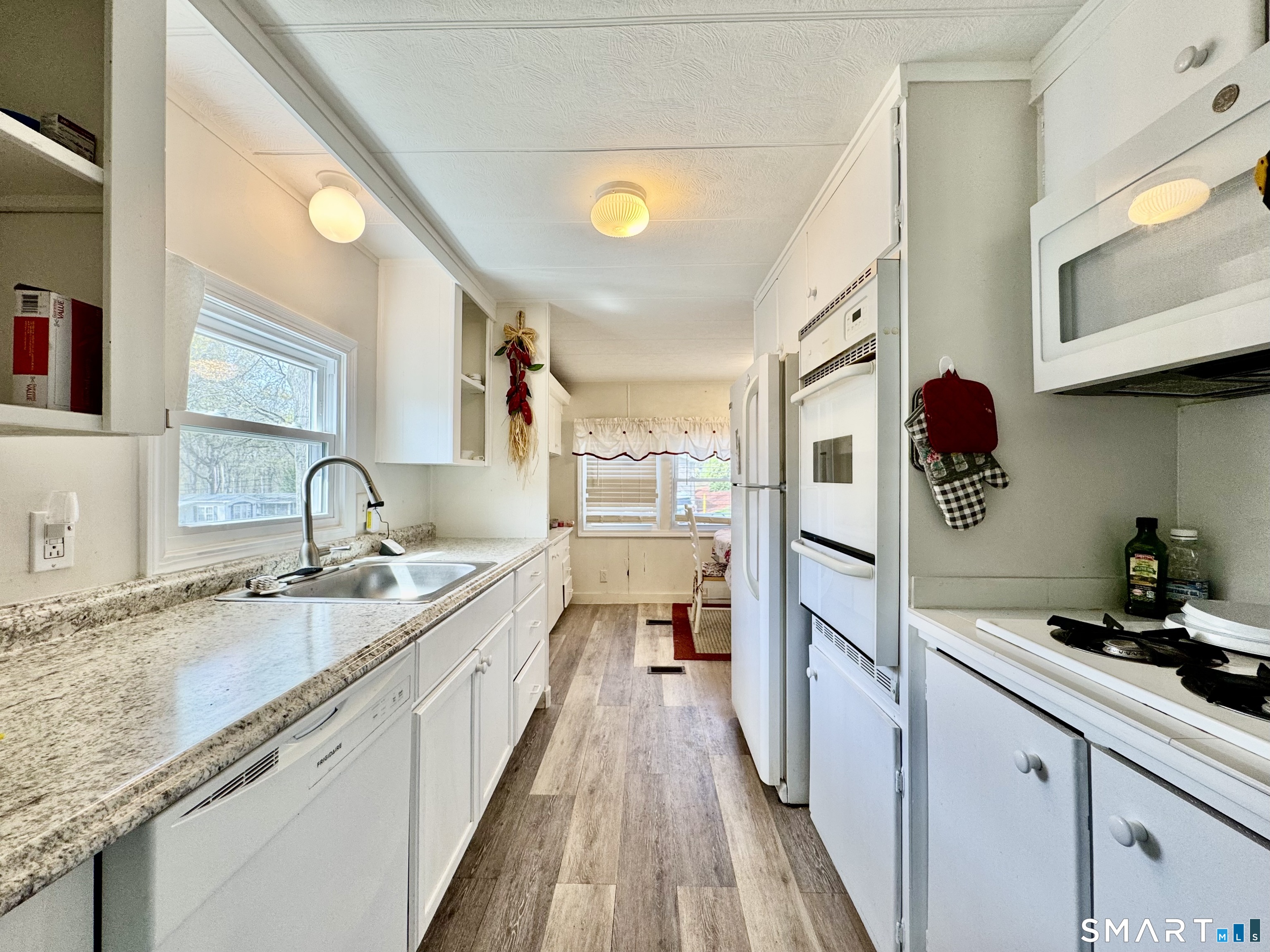136 Hunters Road Norwich, CT 06360 - Photo 14 of 20