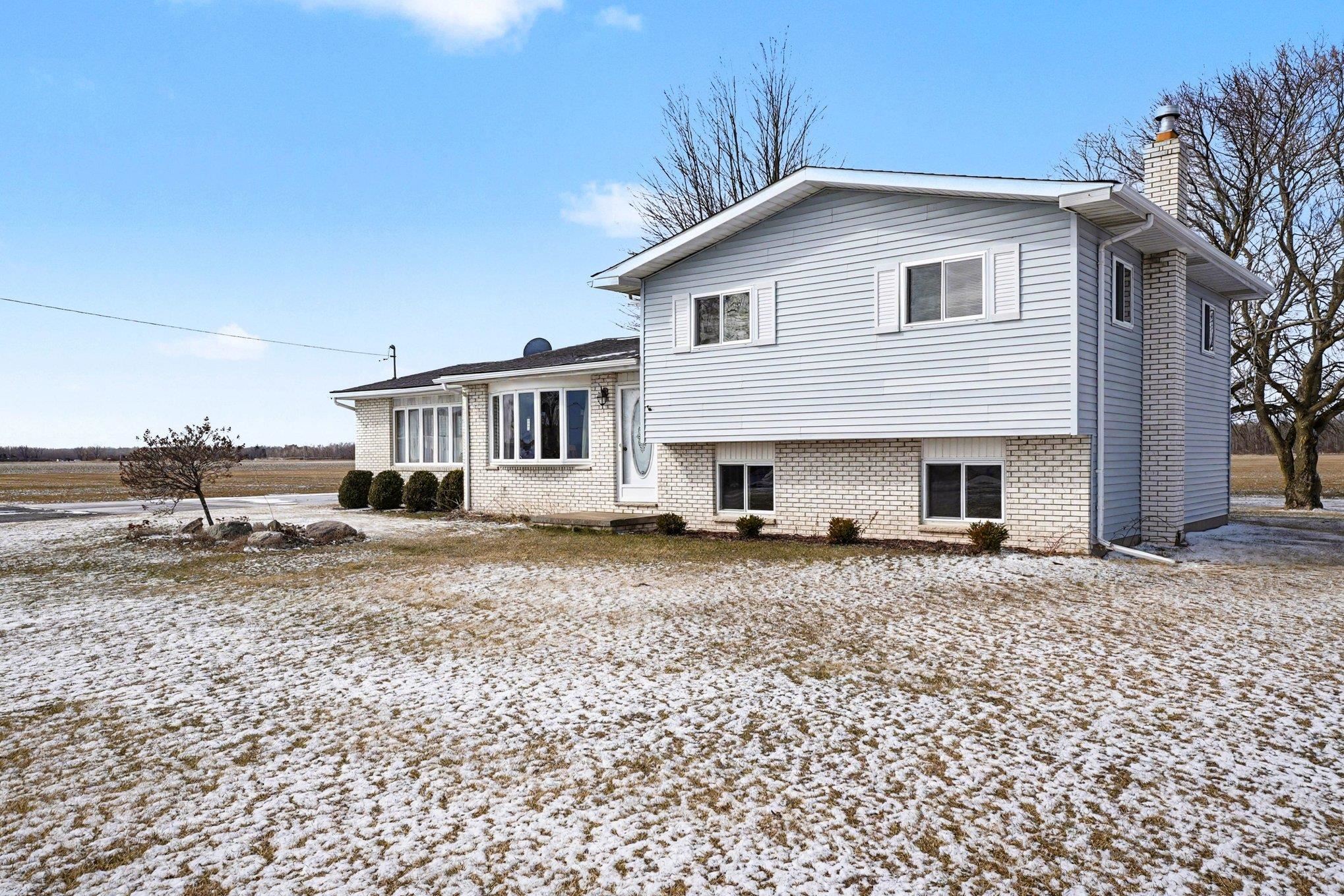 2419 North Tower Beach Road Pinconning, MI 48650 - Photo 28 of 34