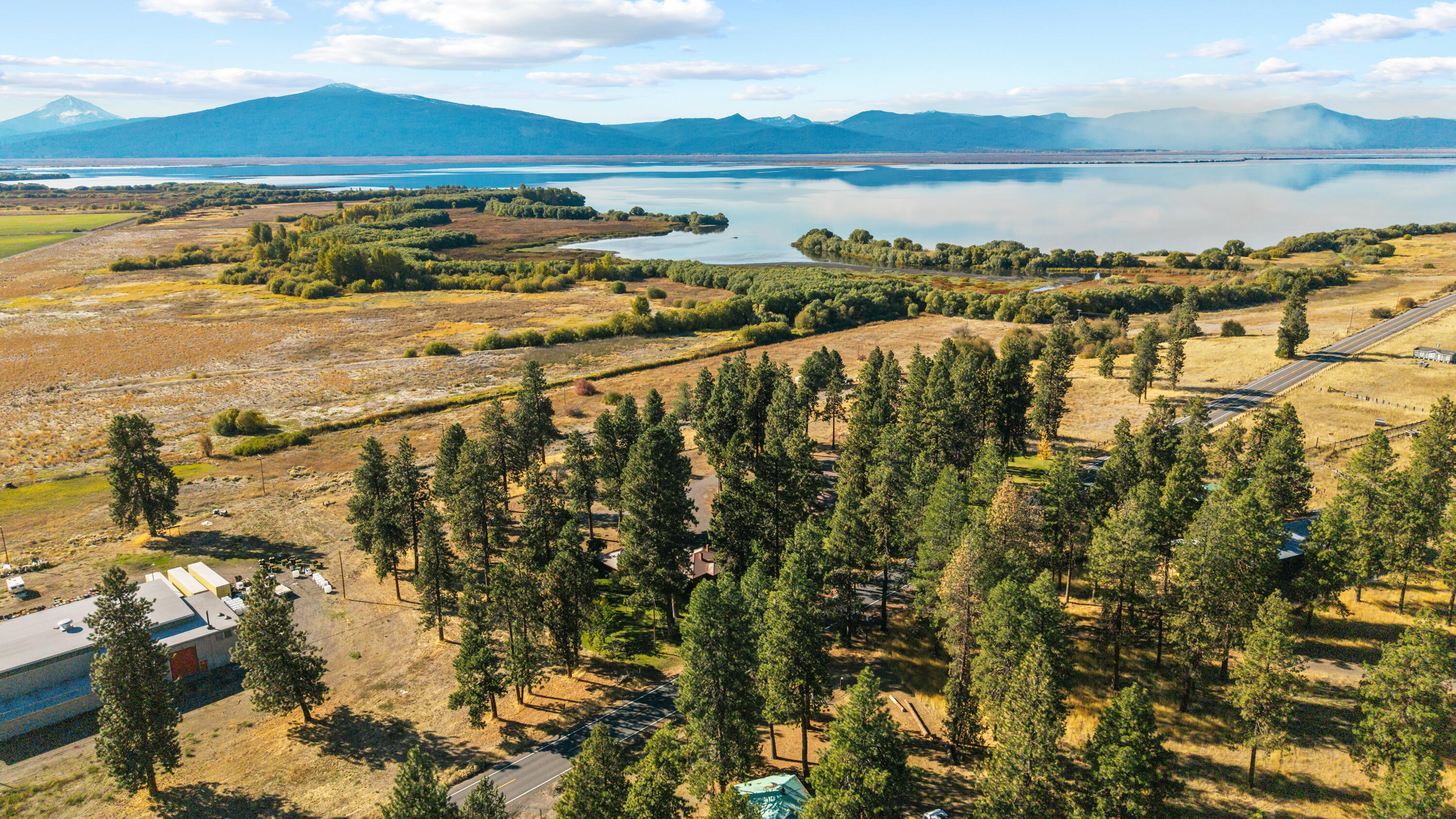 32486 Modoc Point Road Chiloquin, OR 97624 - Photo 123 of 135 32490 Modoc Point Rd-123