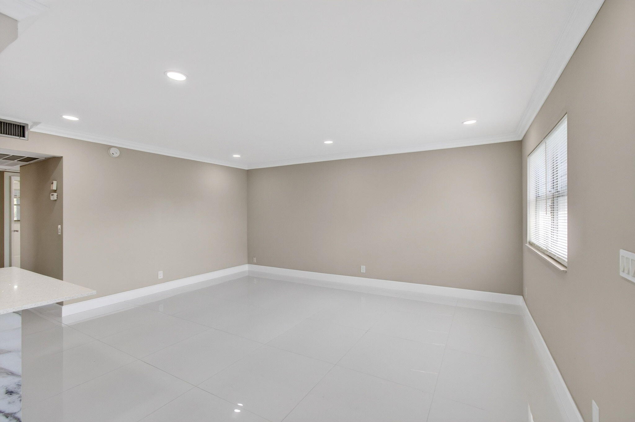 429 Flanders I Delray Beach, FL 33484 - Photo 9 of 84 11-web-or-mls-DSC_1142