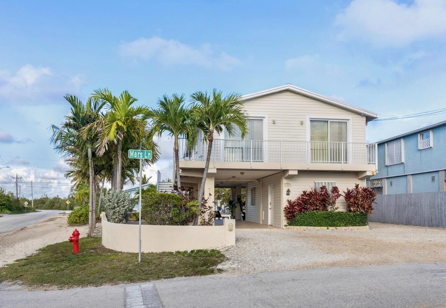 157 Mars Lane Key West, FL 33040 - Photo 39 of 41 a front view of a house with garden