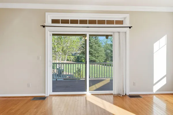 $825,000 | 15725 Horseless Carriage Drive, Redding, CA 96001