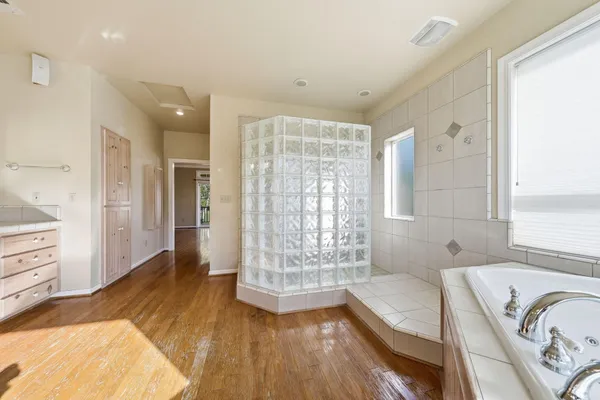 $825,000 | 15725 Horseless Carriage Drive, Redding, CA 96001