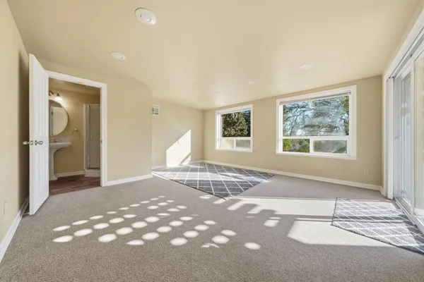 $825,000 | 15725 Horseless Carriage Drive, Redding, CA 96001