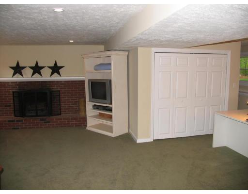 47 Longfellow Road Northborough, MA 01532 - Photo 18 of 19 Gallery Image 18