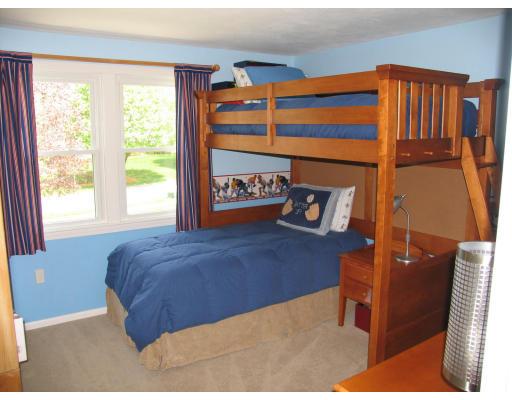 47 Longfellow Road Northborough, MA 01532 - Photo 9 of 19 Gallery Image 9