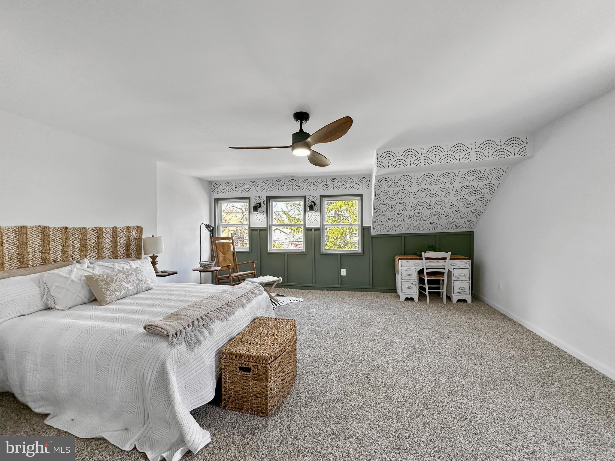 4309 Queensbury Road Riverdale, MD 20737 - Photo 31 of 63 a living room with furniture and a ceiling fan