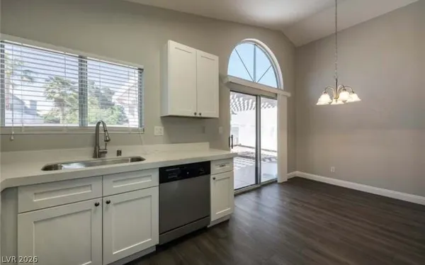 $1,850 | 1012 Holliston Circle, Las Vegas, NV 89108