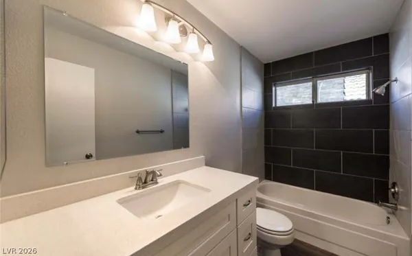 $1,850 | 1012 Holliston Circle, Las Vegas, NV 89108