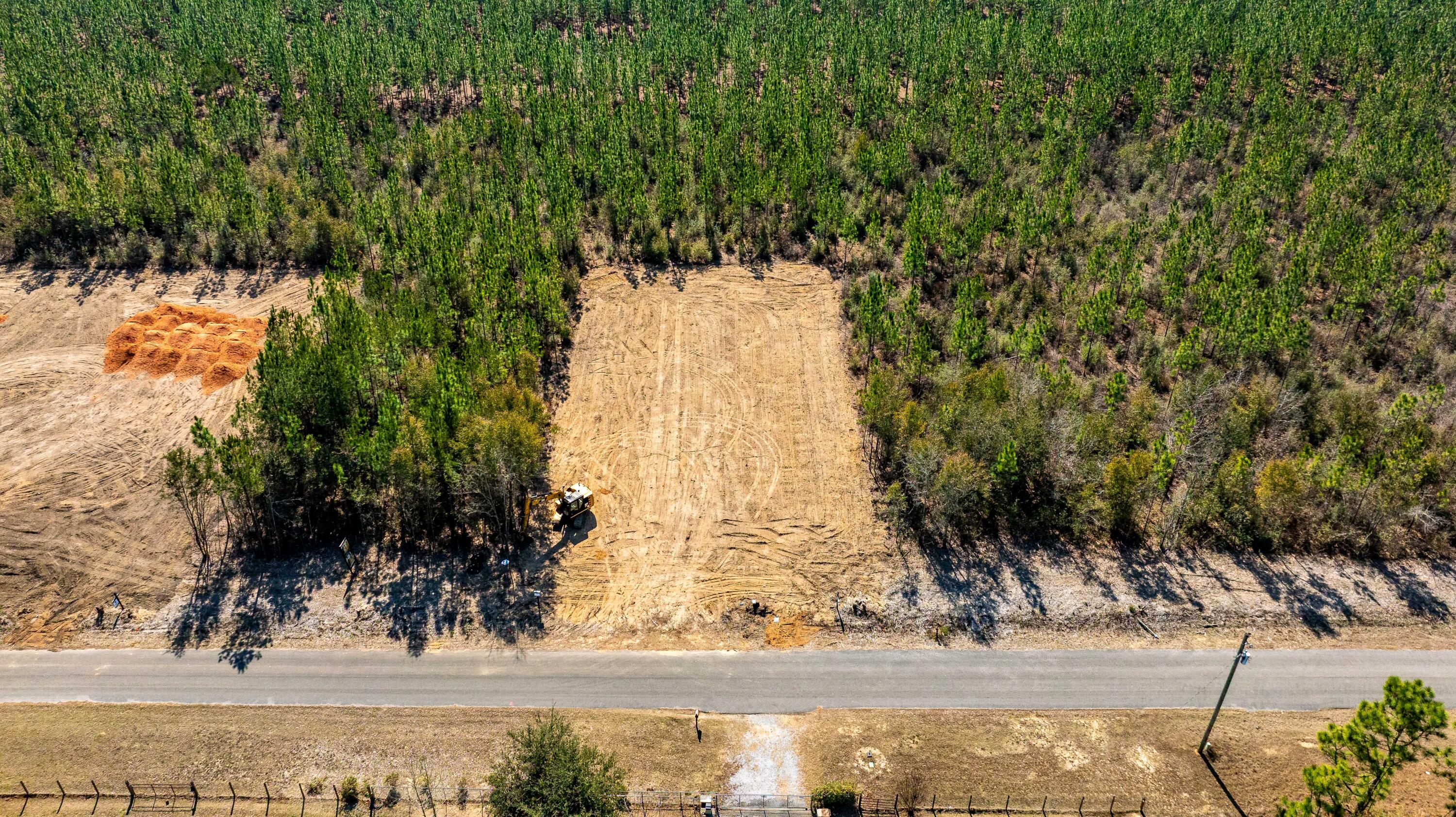 4827 Horace Lunsford Road Milton, FL 32570 - Photo 5 of 38 HIRESImage-9