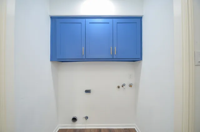 a view of a big room with carpet