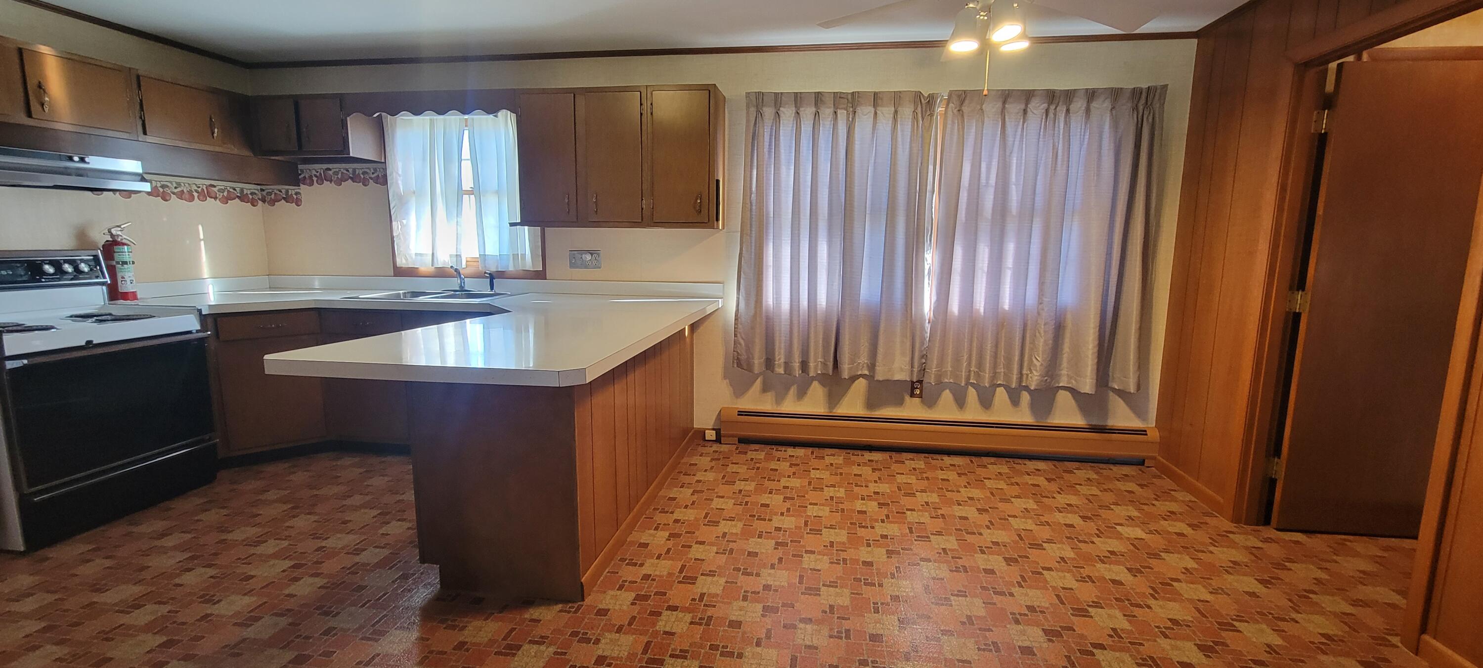 23 Lawrence Drive Waterville, ME 04901 - Photo 9 of 34 08