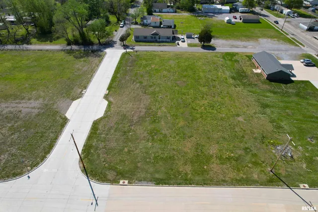 $145,000 | 200 West Ogara Street, Harrisburg, IL 62946