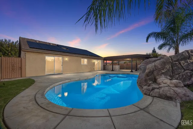 $549,900 | Undisclosed Address, Bakersfield, CA 93311