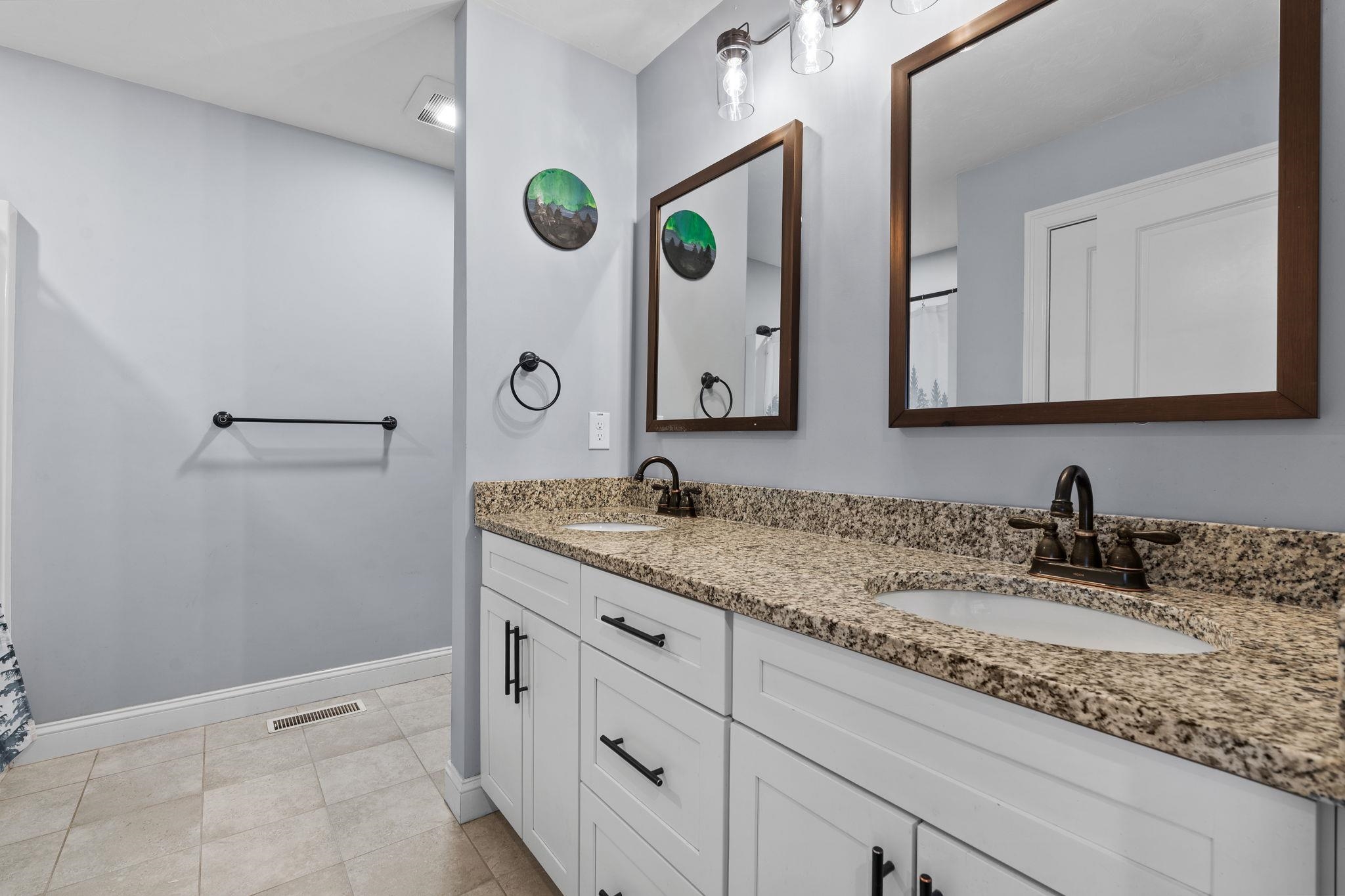 1109 A Mammoth Road, Unit A Pelham, NH 03076 - Photo 15 of 27