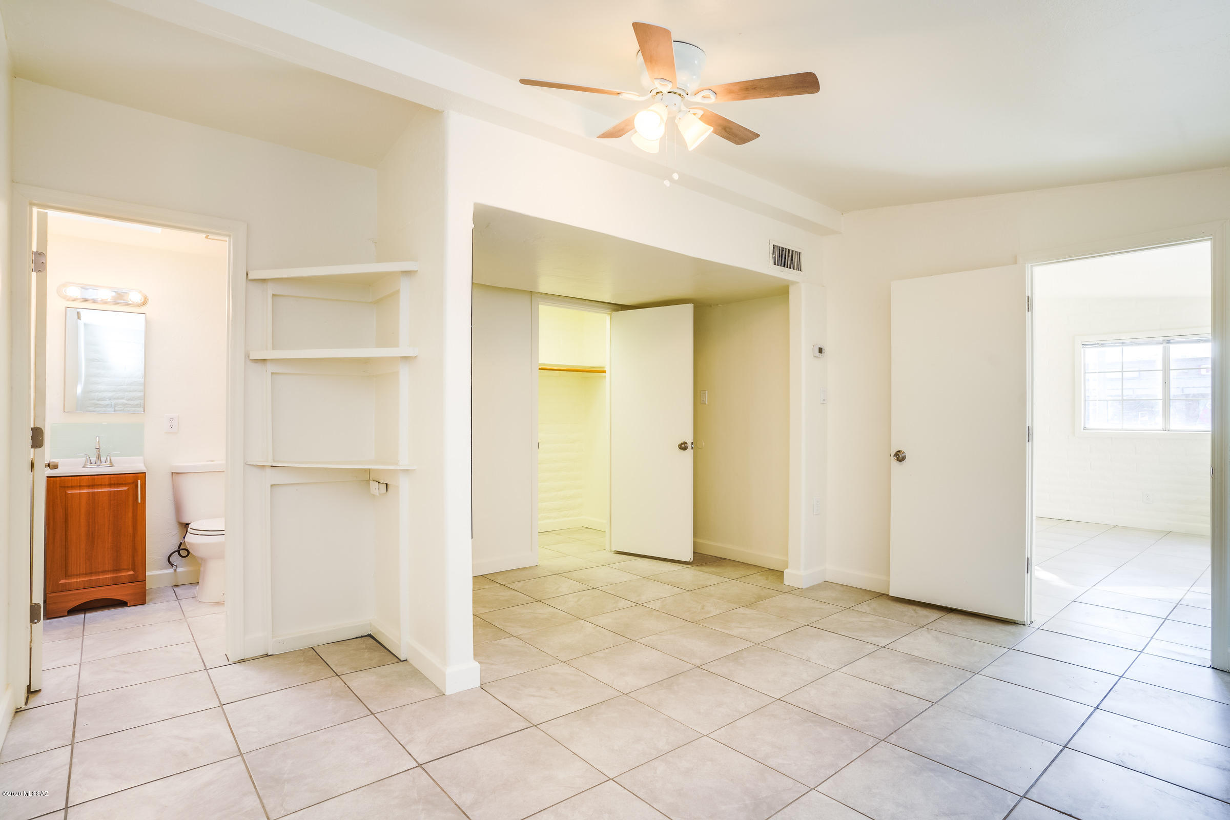 1322 West St Marys Road Tucson, AZ 85745 - Photo 14 of 26 Gallery Image 14