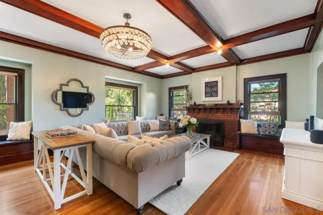 $2,750,000 | 3565 Third Avenue, San Diego, CA 92103