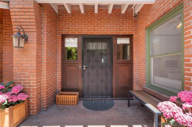 $2,750,000 | 3565 Third Avenue, San Diego, CA 92103